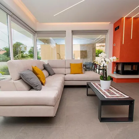 Beautiful Rosarol Ližnjan