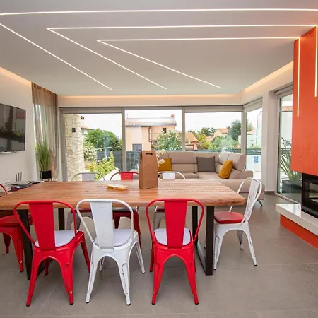 Modern Rosarol By Istrabook *