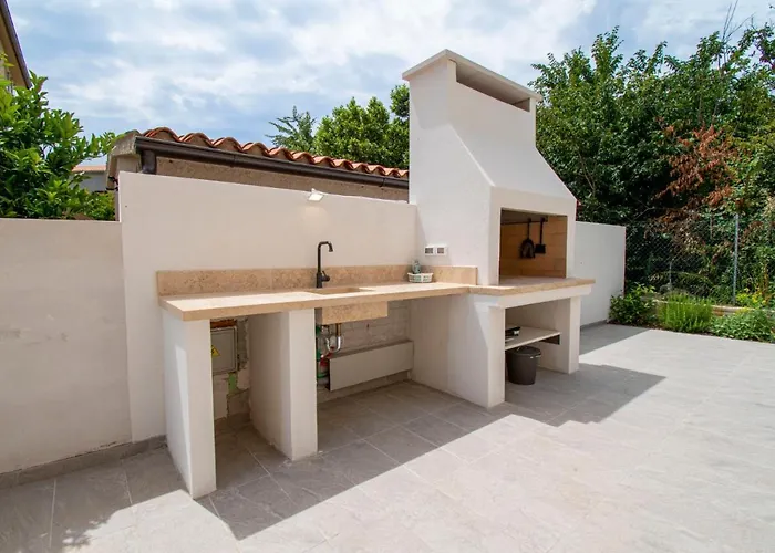 빌라 Beautiful Rosarol Ližnjan