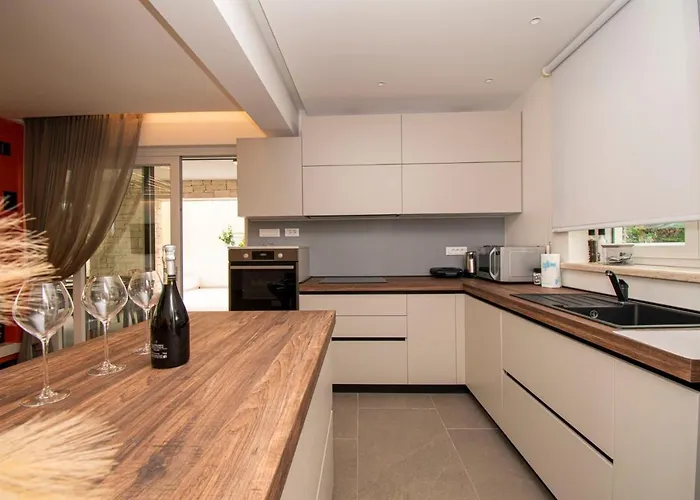 빌라 Beautiful Rosarol Ližnjan