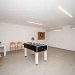 Modern Rosarol By Istrabook *